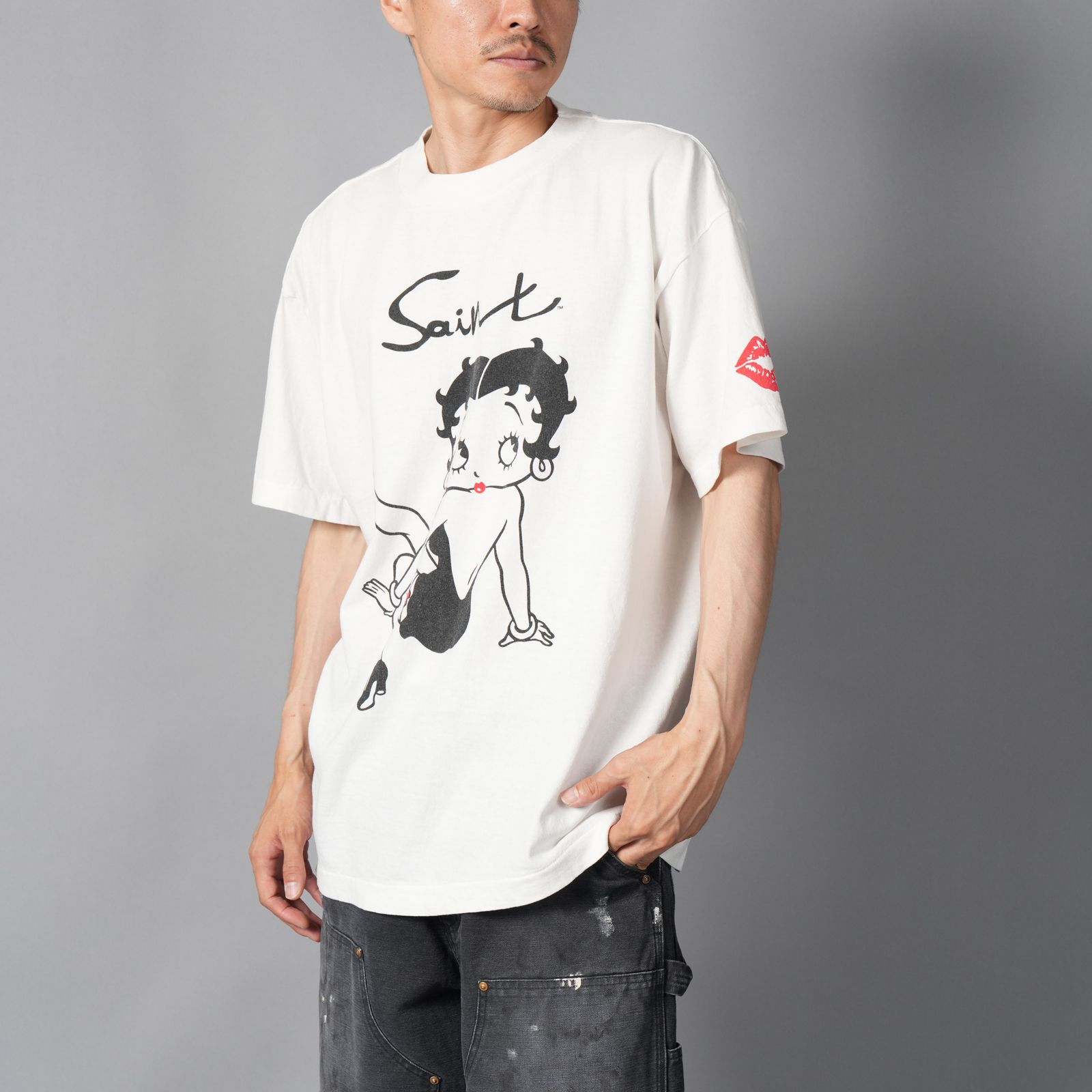 SAINT M×××××× - 【コラボ】 SM-HR1-0000-C40 / BTY_SS TEE / BETTY