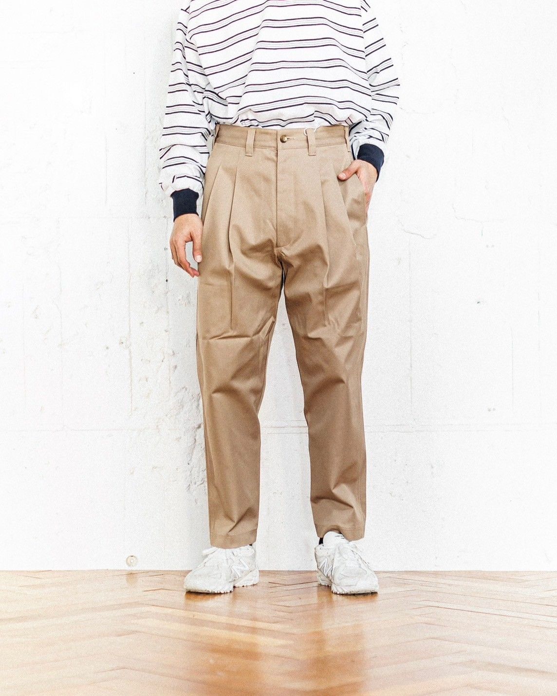 is-ness - イズネス25SS ワイドチノパンツ WIDE CHINO PANTS(16PT02T02