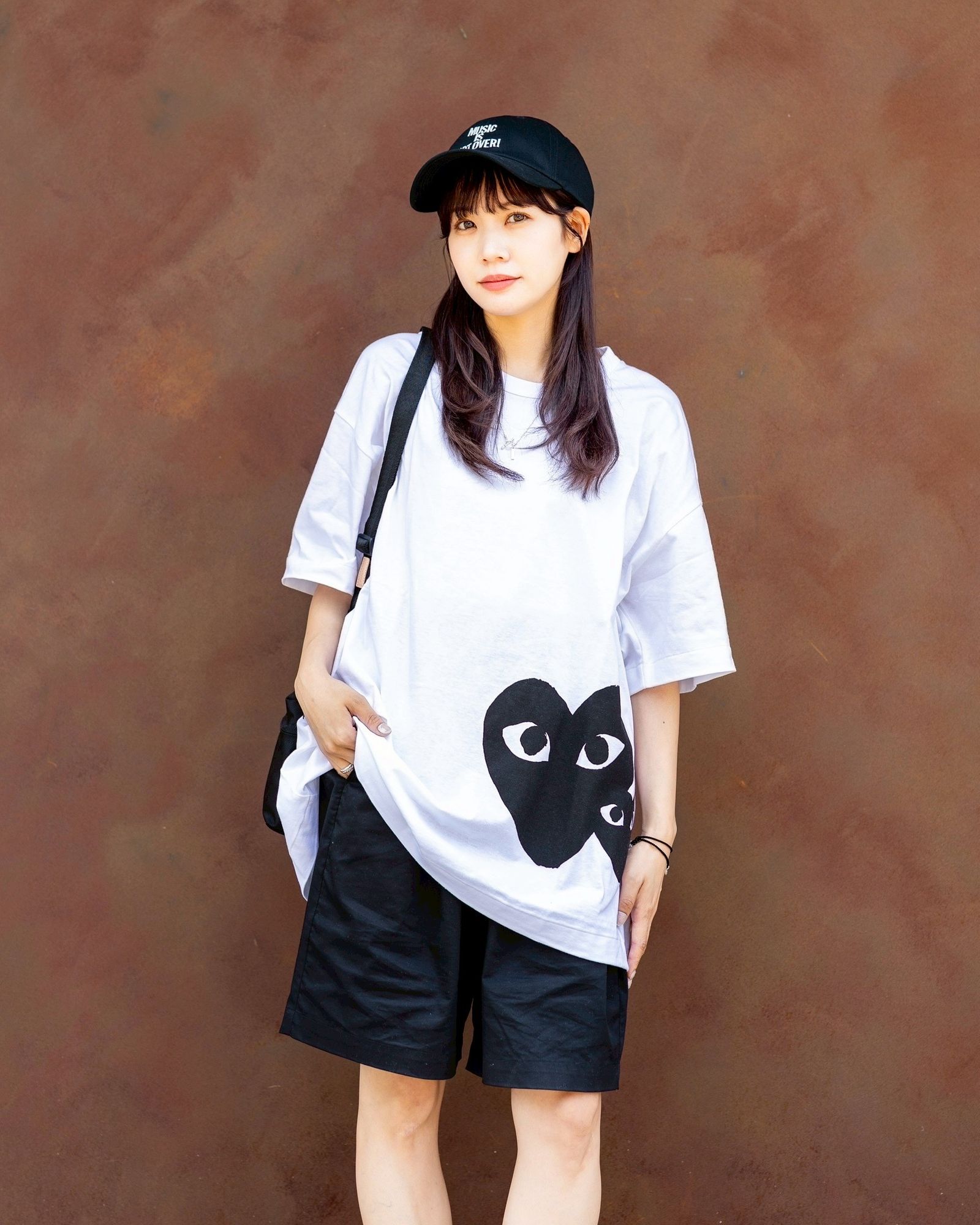 PLAY COMME des GARCONS 新作オーバーサイズロゴTシャツ style.2025.6