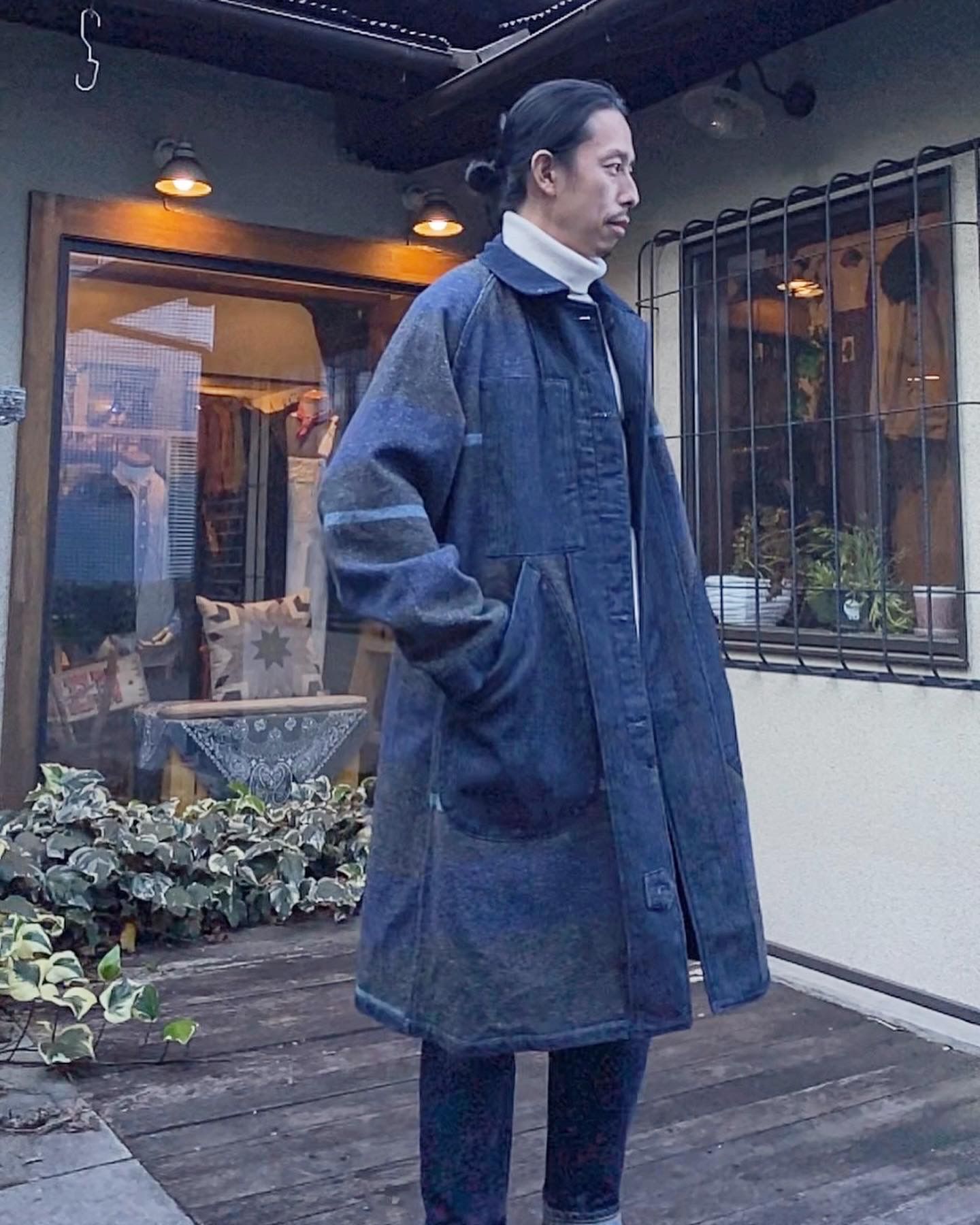 BLUE BLUE - NAVYボーダーブランケットデニム バルマカーンコート