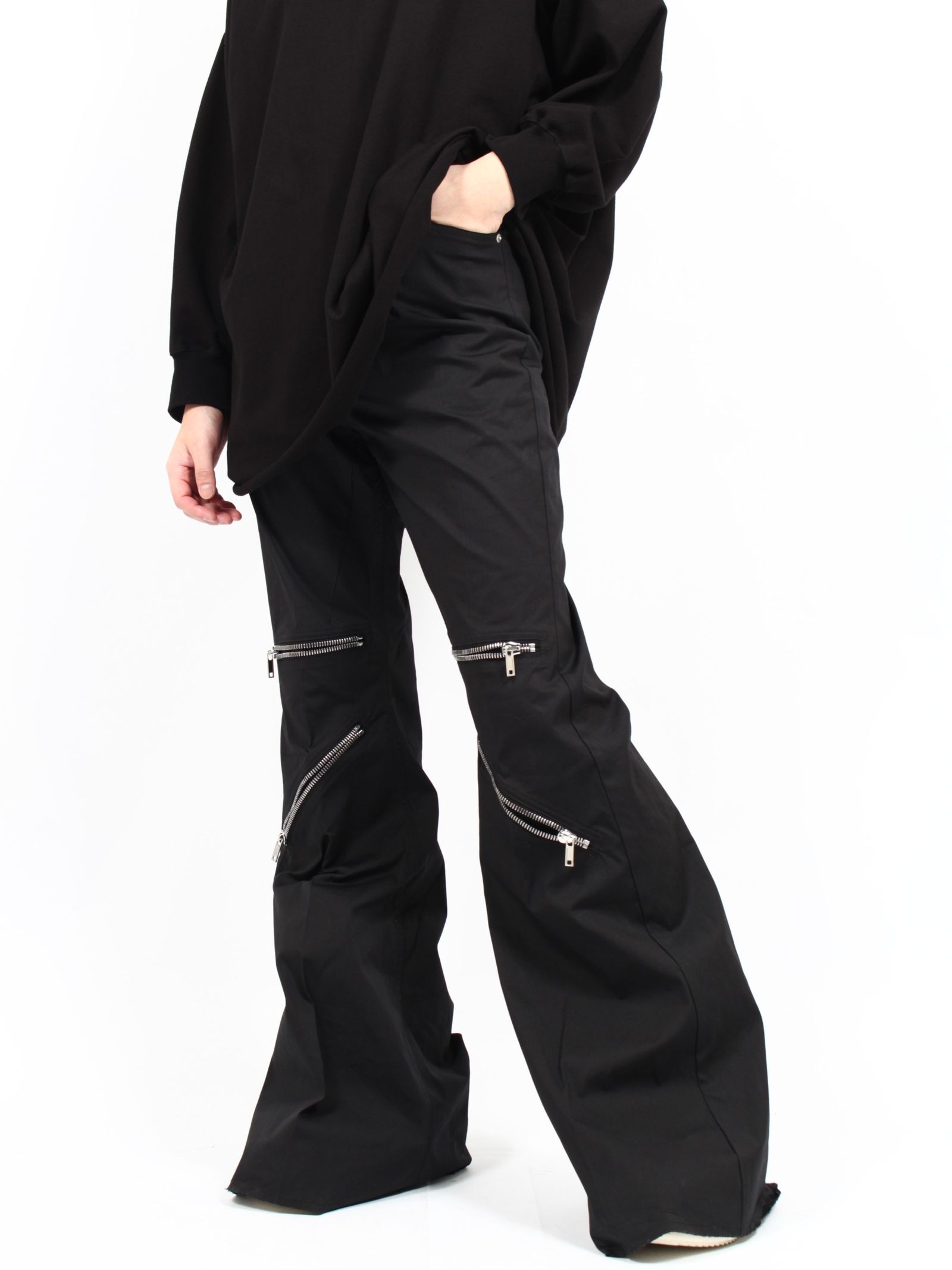 即購入OK‼️】opium y2k センタージップワイドフレアパンツ リック風