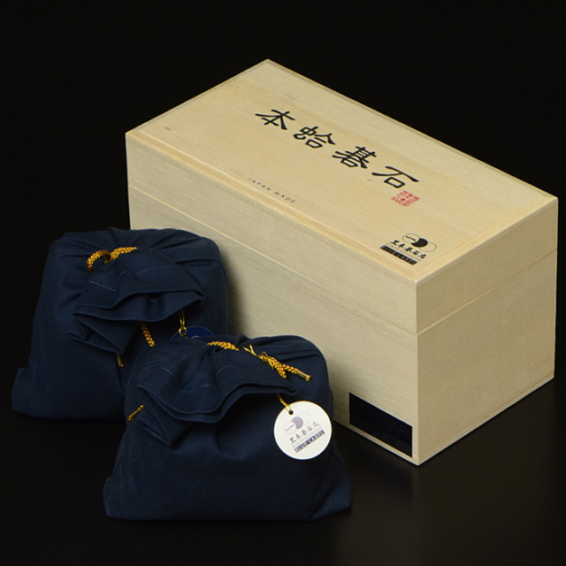 黒木碁石店 本蛤碁石 ブルーラベル 32号 | 前川榧碁盤店