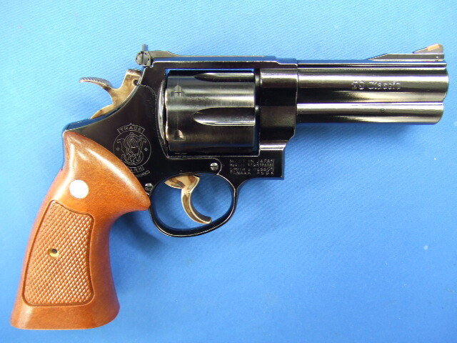 S&W M29 クラシック 4in スチールジュピターフィニッシュ | タナカ