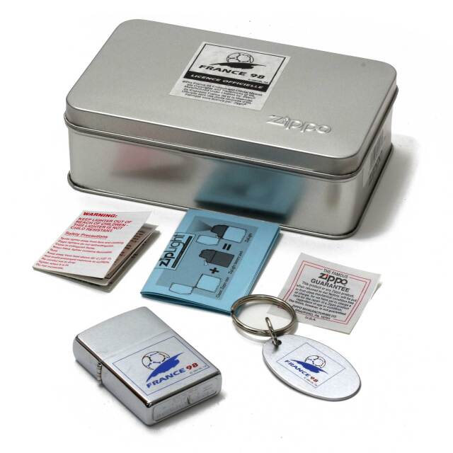 絶版/ヴィンテージ Zippo ジッポー 中古 1997年製造FIFA WORLD CUP