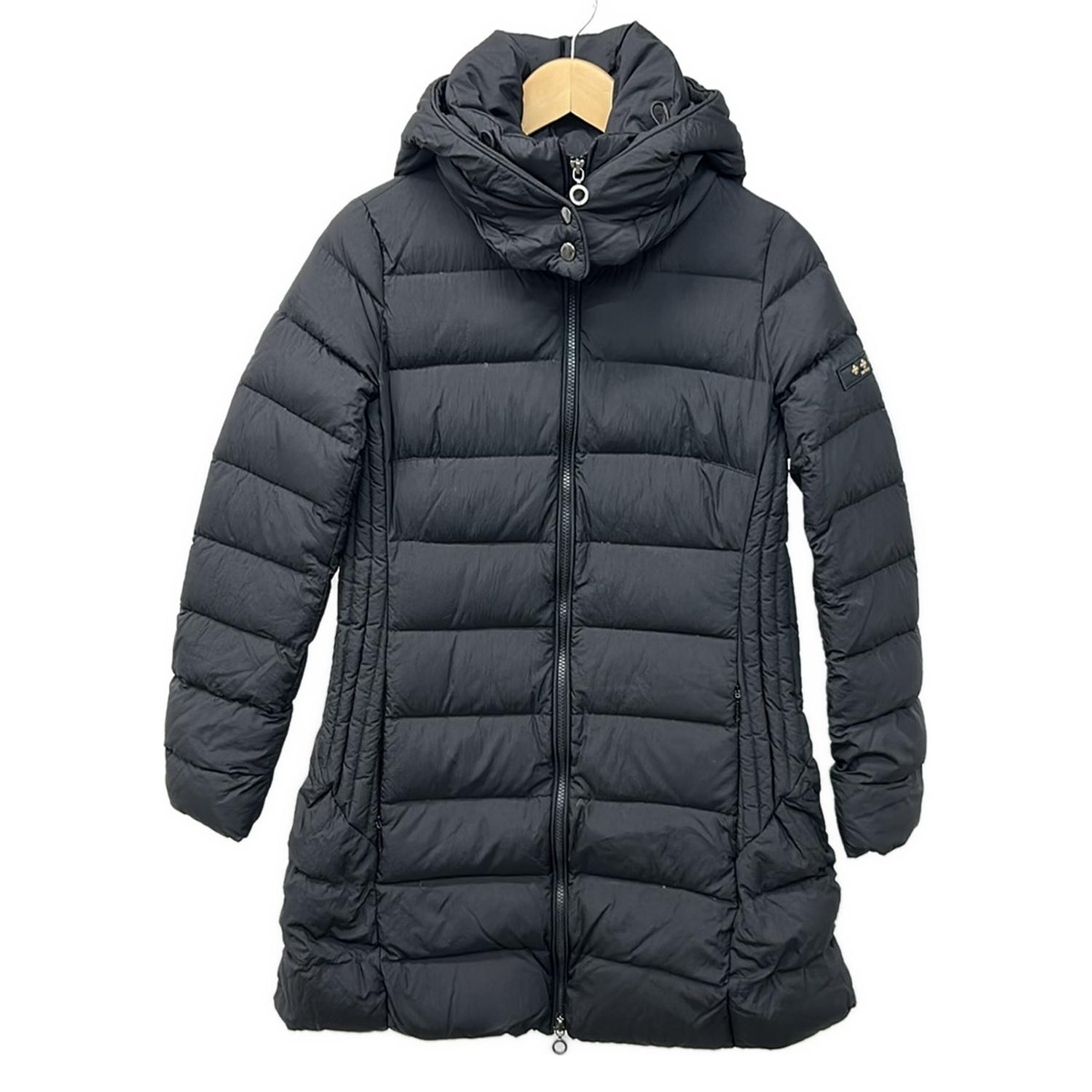 タトラスのダウンコート 中古通販 | ブランディア