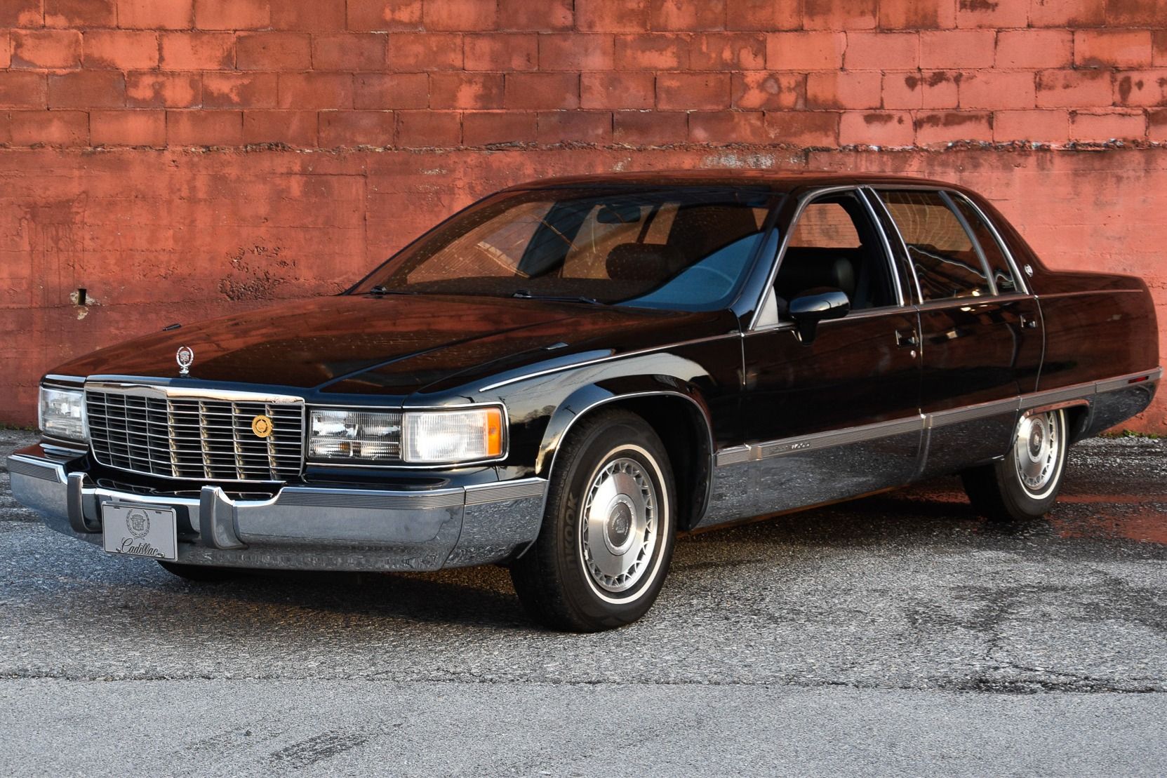1995 Cadillac Fleetwood VIN: 1G6DW52P1SR709822 - CLASSIC.COM
