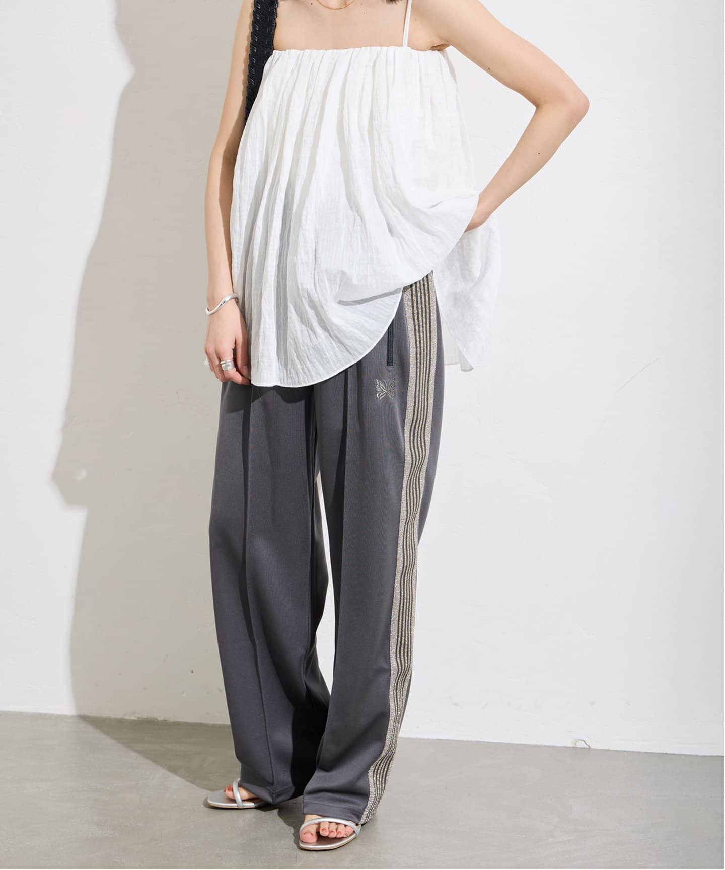 NEEDLES×JOURNAL STANDARD』別注PANTSおすすめスタイル｜JOURNAL