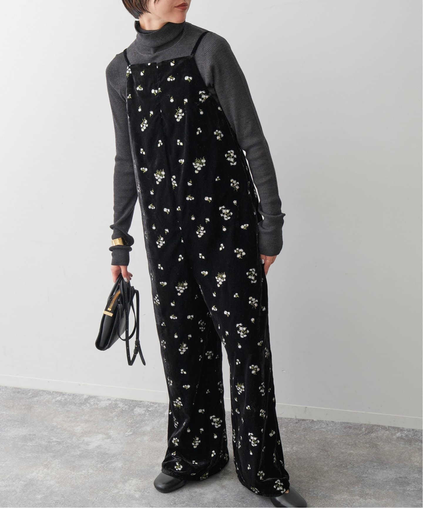 ブーケエンブロイダリーオールインワン（サロペット／オーバーオール