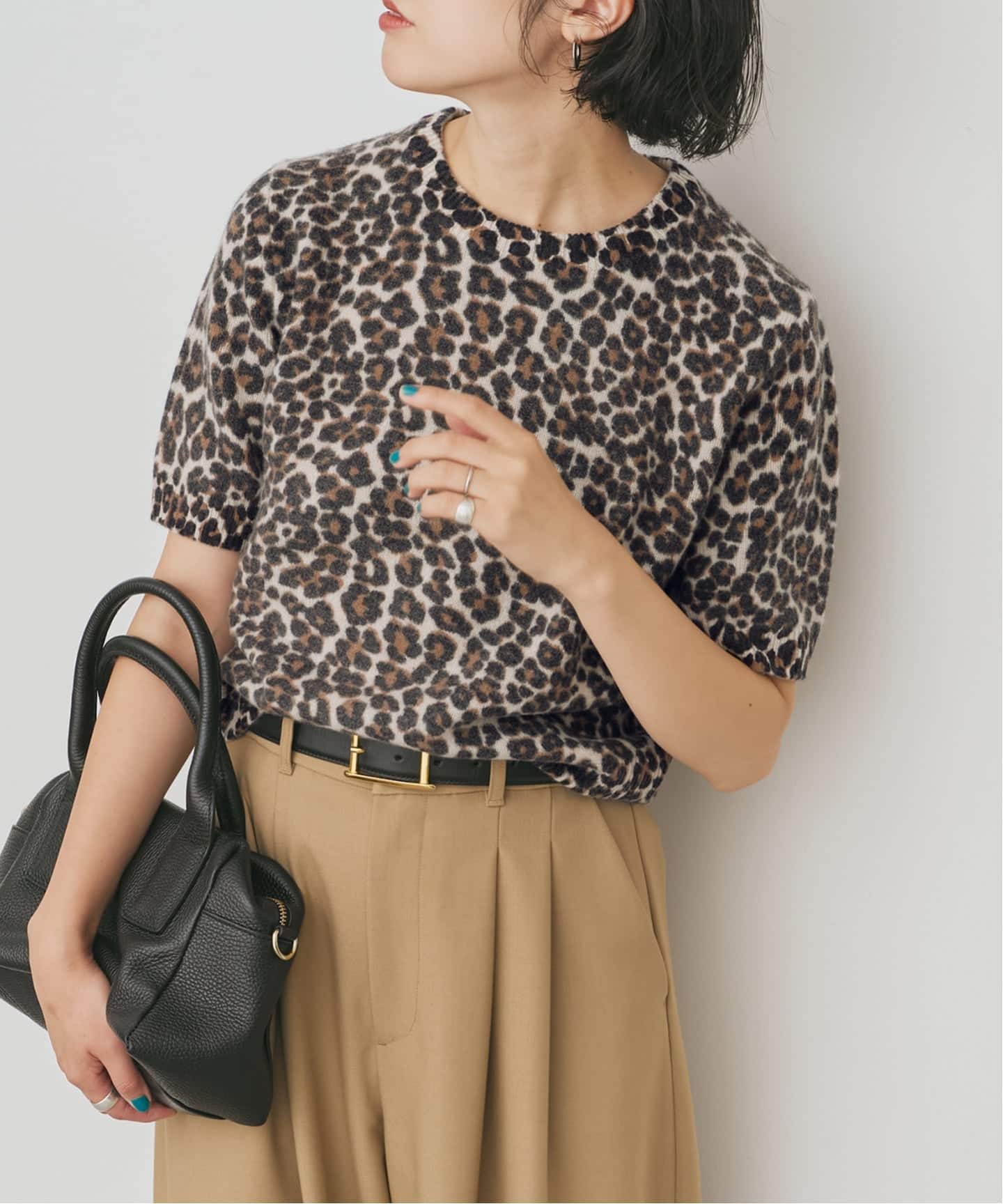 レオパードプリントハーフスリーブニット（ニット／セーター）｜Spick