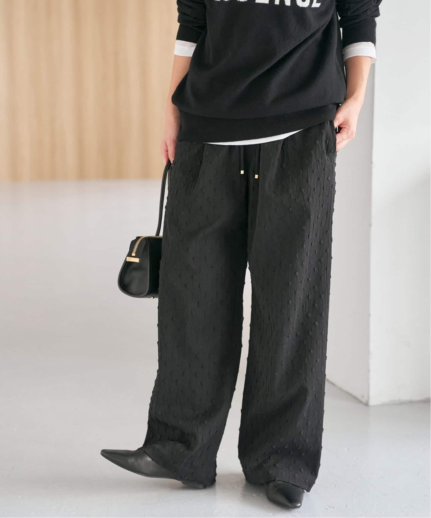 ≪RESTOCK≫完売を繰り返すルーズベイカーパンツが新色を加え再び