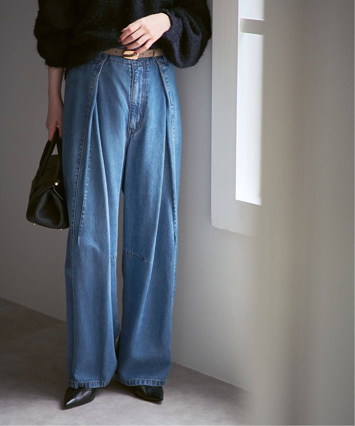 追加》スージングデニムフォルムタックパンツ（デニムパンツ・ジーンズ