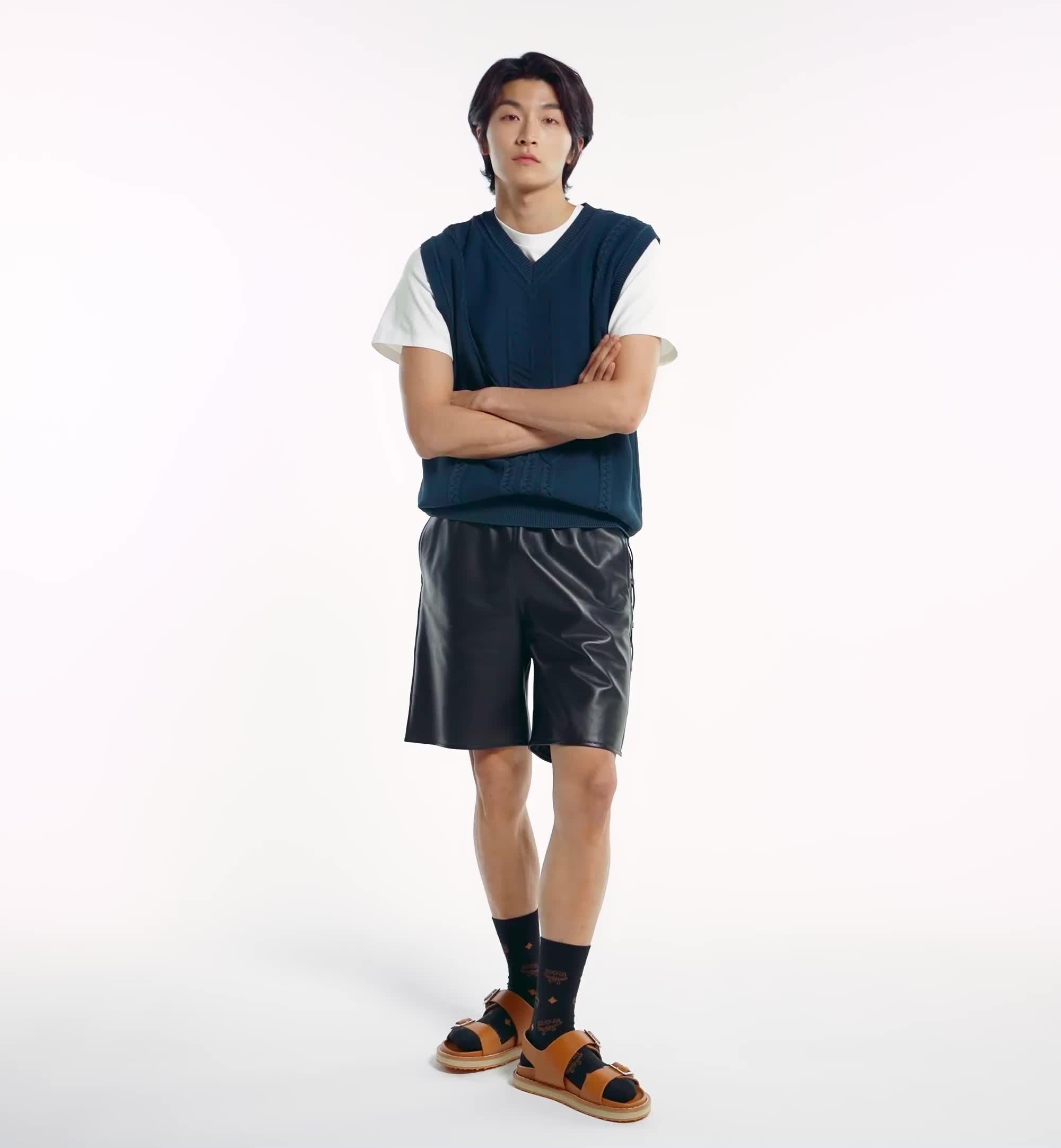 Medium メンズ ショートパンツ - ラムナッパレザー Black | MCM ®JP