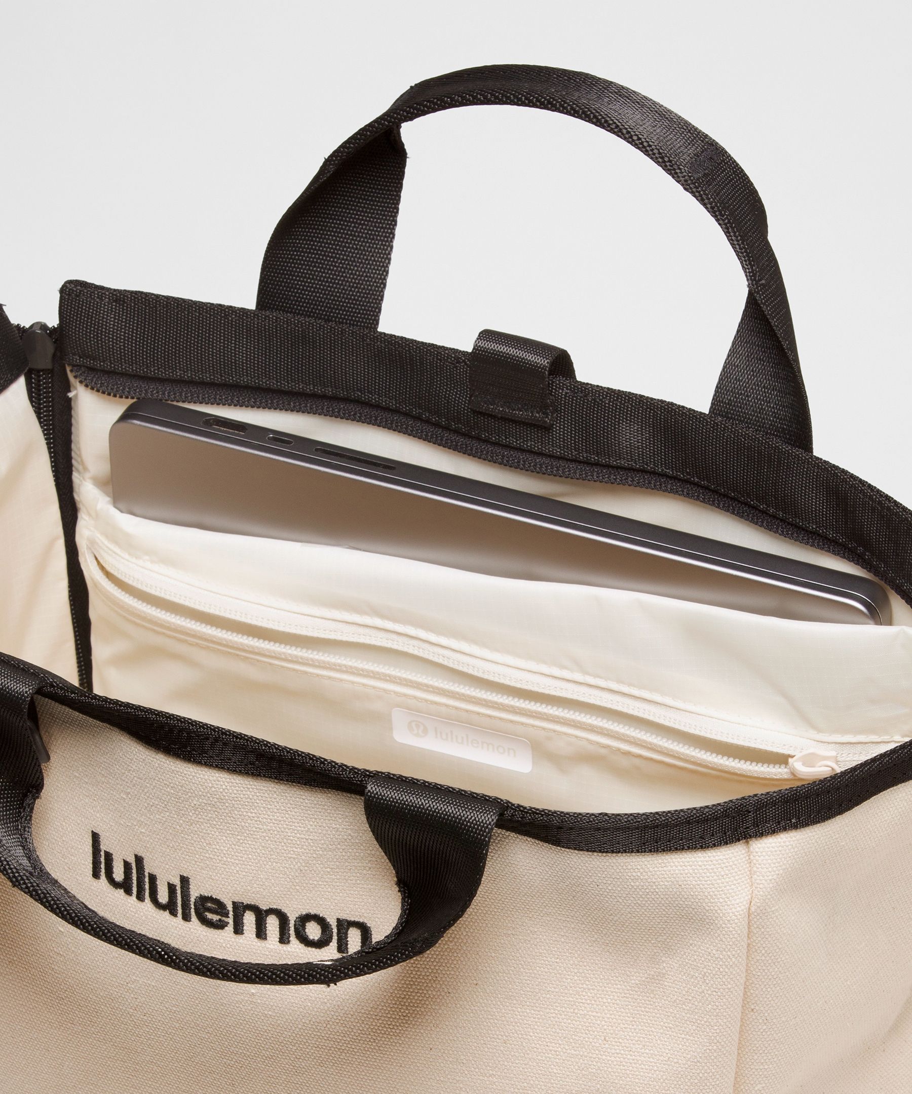 Racket Bag 19L | Men's Bags,Purses,Wallets | lululemon