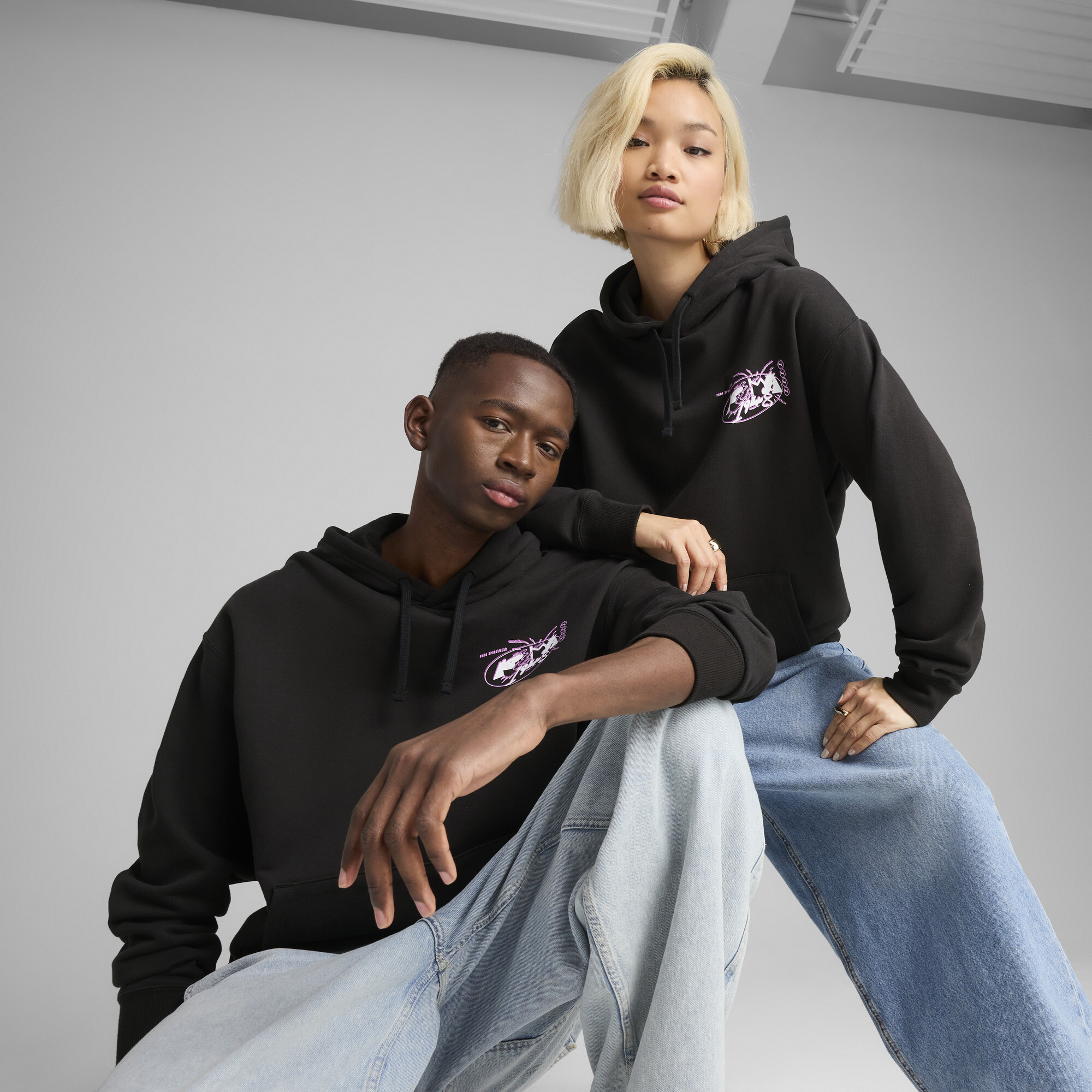 FUTURE.PUMA.ARCHIVE Relaxed Graphic Hoodie Unisex | Crews