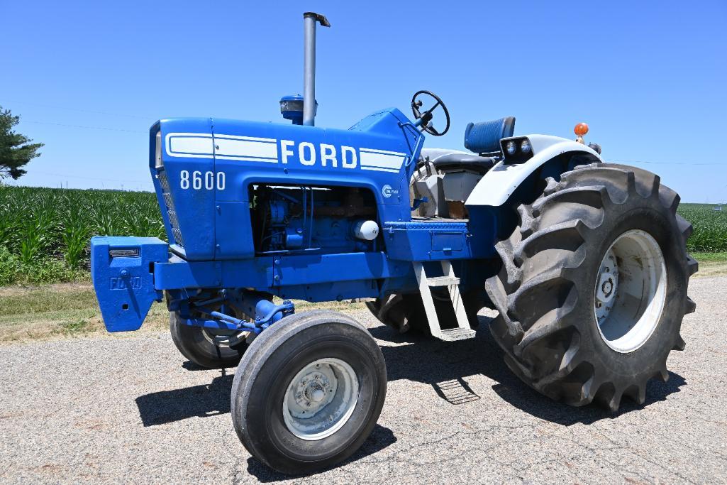 1975 Ford 8600 2wd tractor | Proxibid