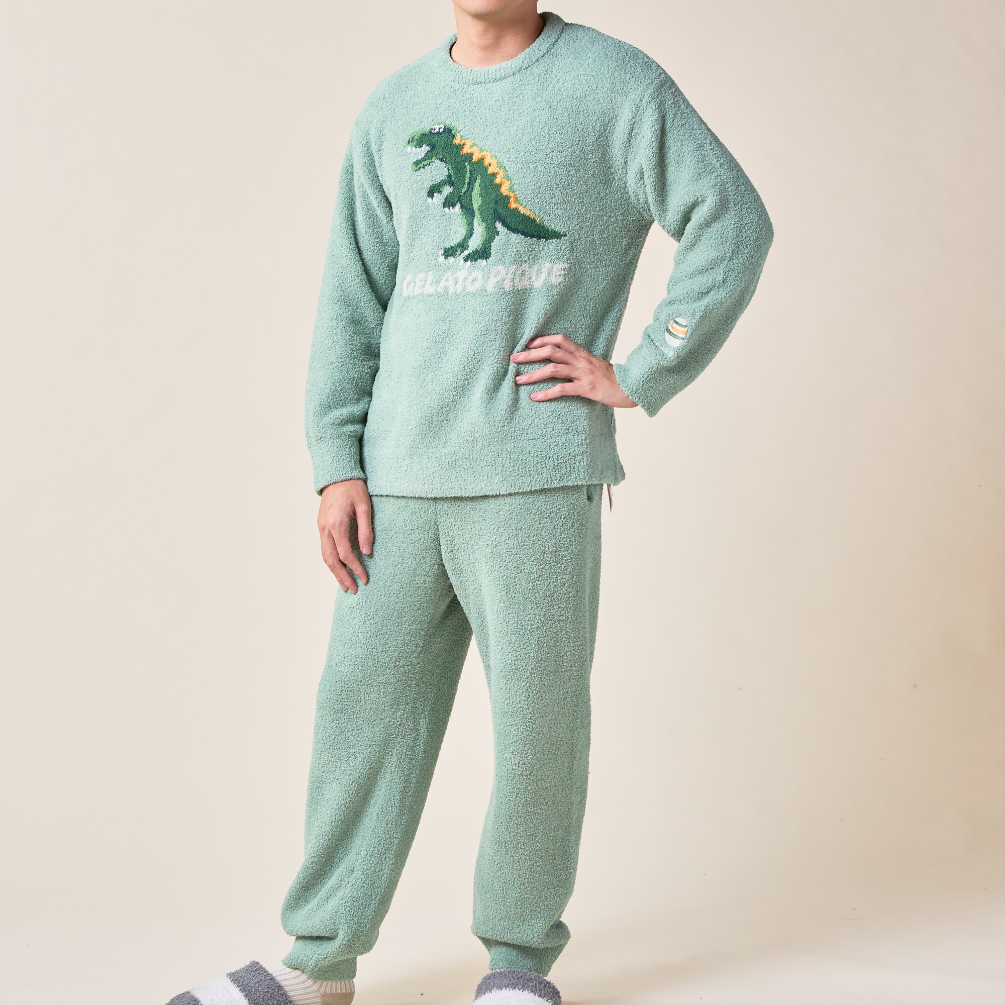 HOMME】パウダーダイナソーJQDプルオーバー＆ロングパンツ | gelato