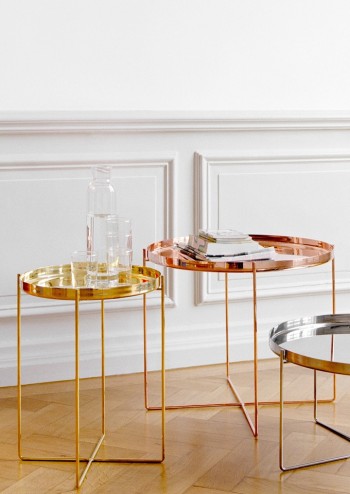 サイドテーブル -1-美しく機能するモダンなサイドテーブル | Interior