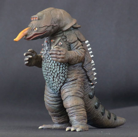 怪獣ミュージアム ザラガス 完成品フィギュア 『ウルトラマン』より