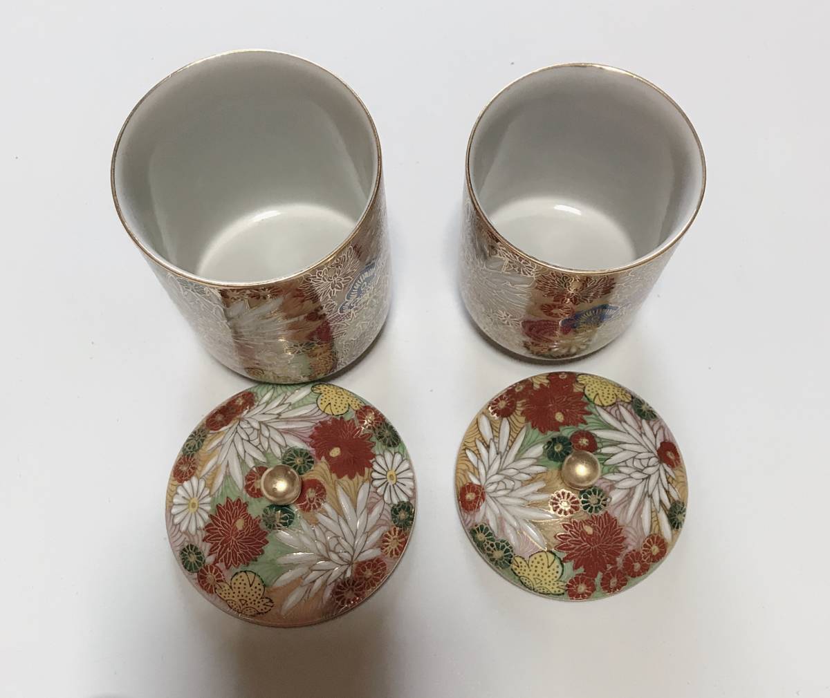 九谷焼 中田一於作 釉裏銀彩 湯呑 夫婦湯呑 共箱 V 7047 【公式通販】