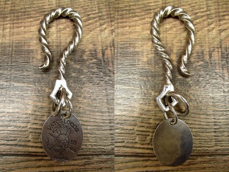 送料無料 希少 RADIALL ラディアル LOCO LOW TWIST KEY HOLDER SILVER