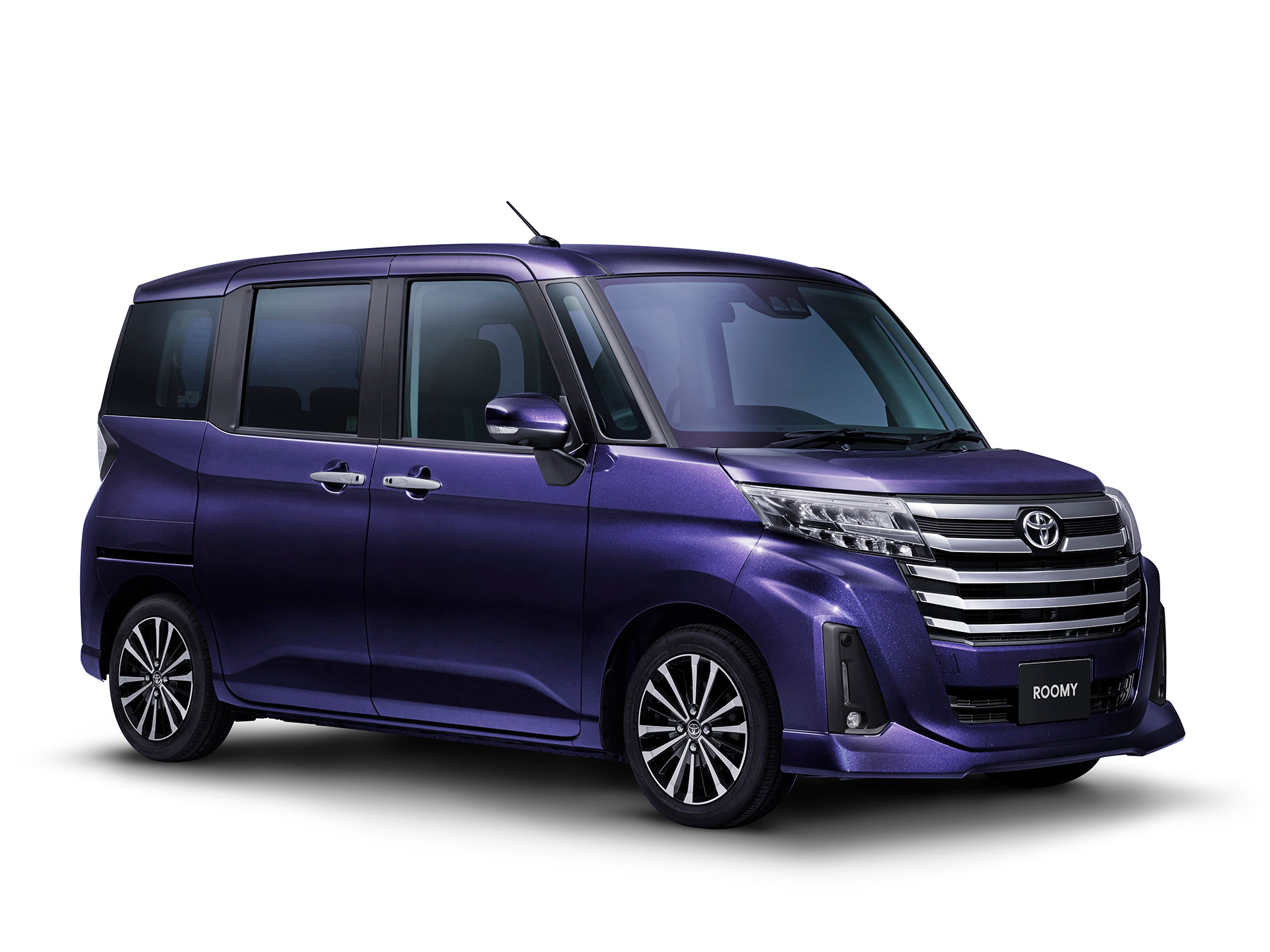 トヨタ ルーミー】モノトーン以上の人気？SNSユーザー激推しの色とは