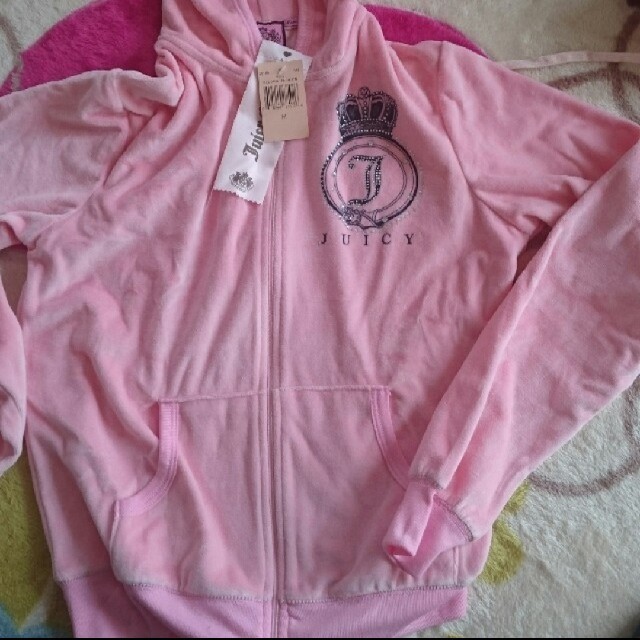 Juicy Couture - juicy couture♥️ピンクパーカーの通販 by ゆーち's