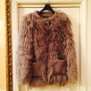 DOLCE&GABBANA（毛皮/ファーコート）のフリマアイテム一覧
