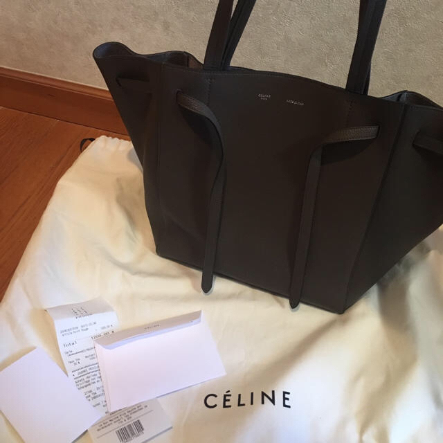CELINE - 日本未発売 celine 新色 カバ ファントム✨の通販 by from