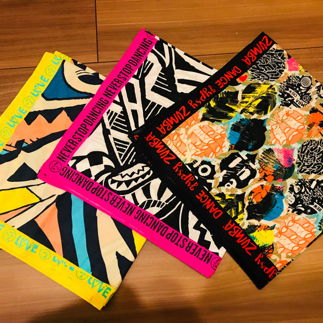 Zumba - ZUMBA バンダナ3枚組の通販 by スリンキー's shop｜ズンバなら