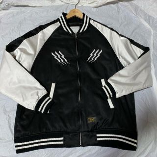 W)taps（スカジャン）のフリマアイテム一覧