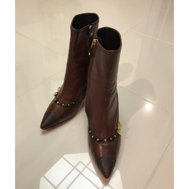 LOUIS VUITTON - 美品❣️正規品 ルイヴィトン ブーツ 36.5(23.5)の
