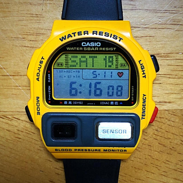 CASIO - CASIO BP100 血圧・心拍数 測定 腕時計黄色 80s デザインの