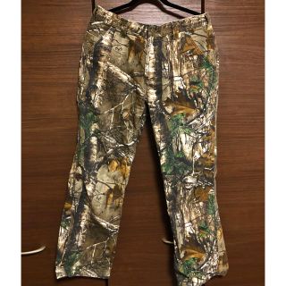 carhartt（ワークパンツ/カーゴパンツ）のフリマアイテム一覧