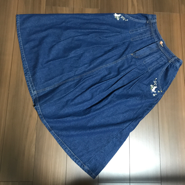 フランシュリッペ うさぎ刺繍タックスカートの通販はau PAY マーケット