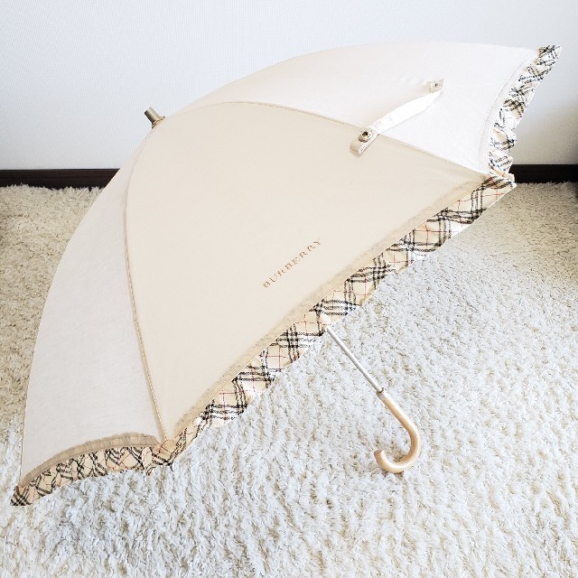 BURBERRY - BURBERRY 日傘 バーバリー ベージュの通販 by グリ1968's