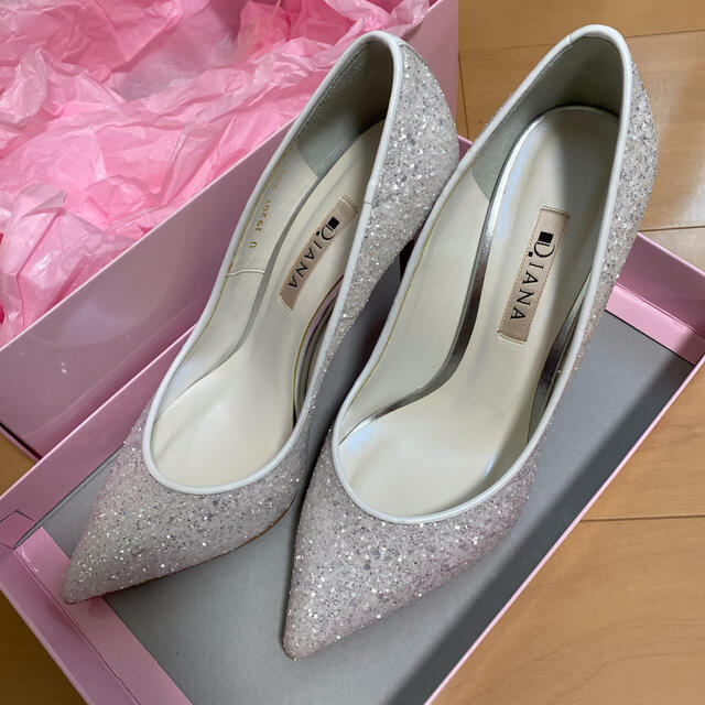 DIANA - ダイアナ グリッターパンプス ブライダルシューズの通販 by 断