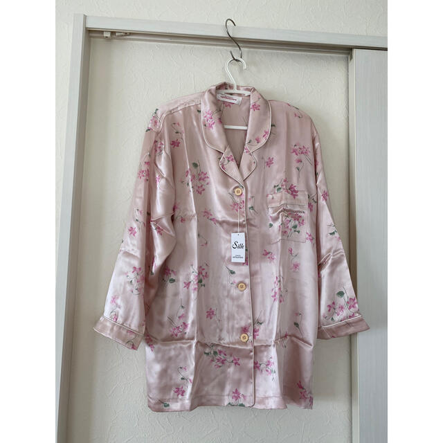 上海 三越 シルクパジャマの通販 by mini'sshop｜ラクマ