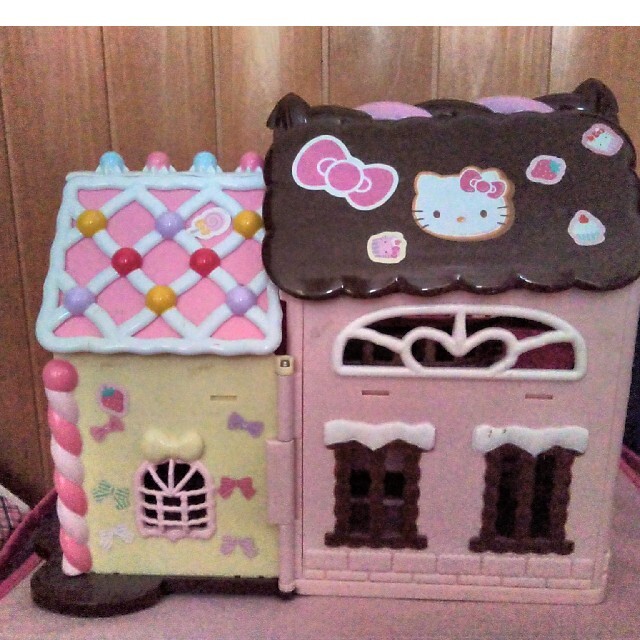 ドールハウス キティちゃん お菓子の家の通販 by sakuranbo MAMA 's