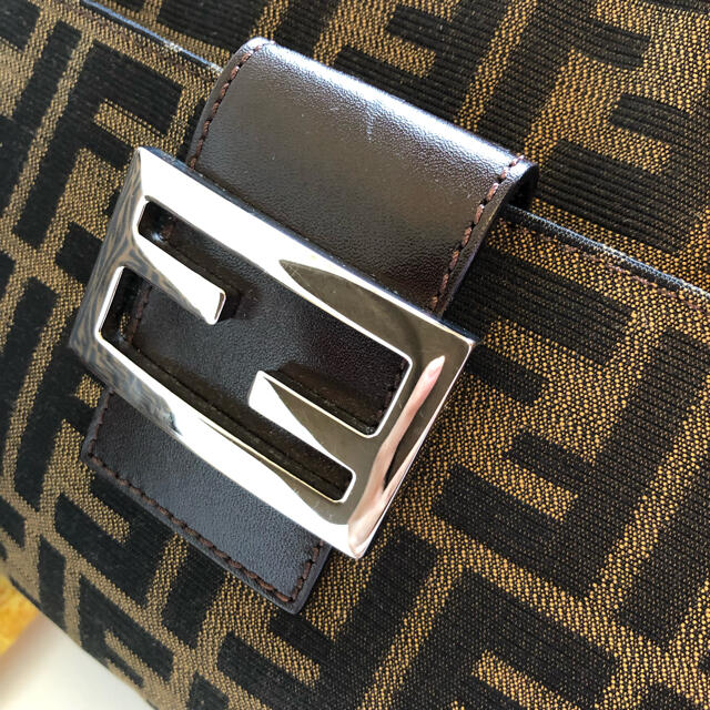 FENDI - FENDI フェンディズッカ柄ショルダーバッグの通販 by