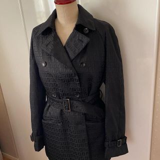 FENDI（トレンチコート）のフリマアイテム一覧