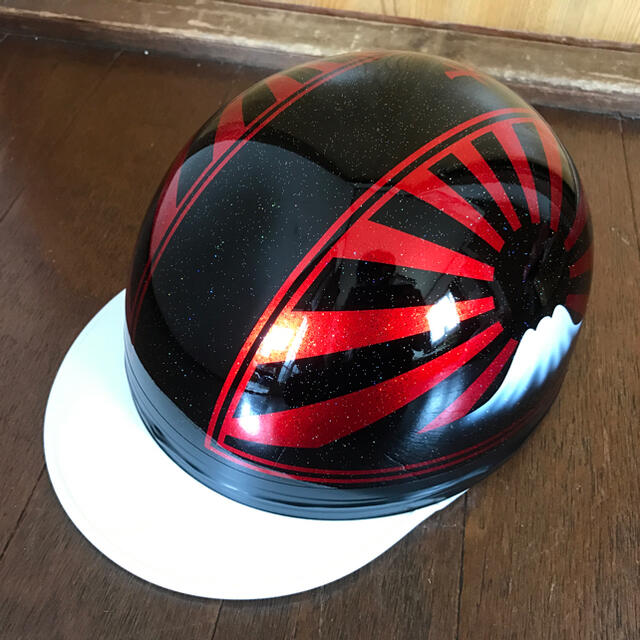 7色ラメ 赤ラメ 黒 富士日章 コルク半 ヘルメットの通販 by paint｜ラクマ