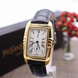 SAINT LAURENT（腕時計）のフリマアイテム一覧