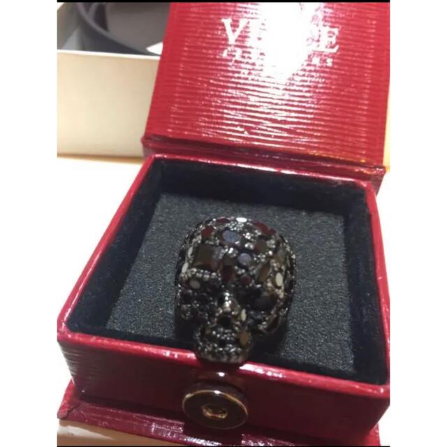 ビヨンクール スカル リング ベルベットラウンジ