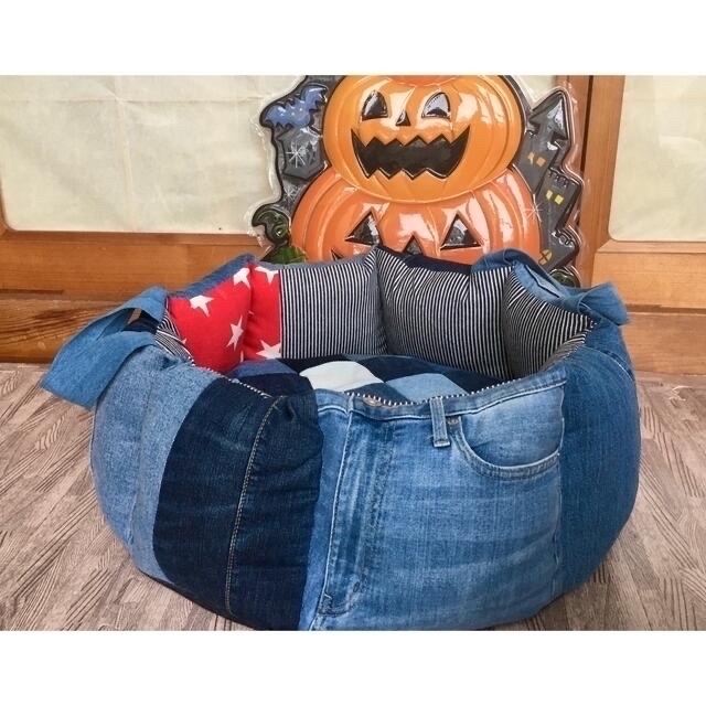 ペット ベッド デニム リメイクの通販 by babyangelsshop ｜ラクマ