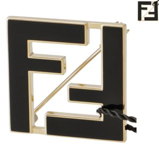 fendi ブローチのフリマアイテム一覧