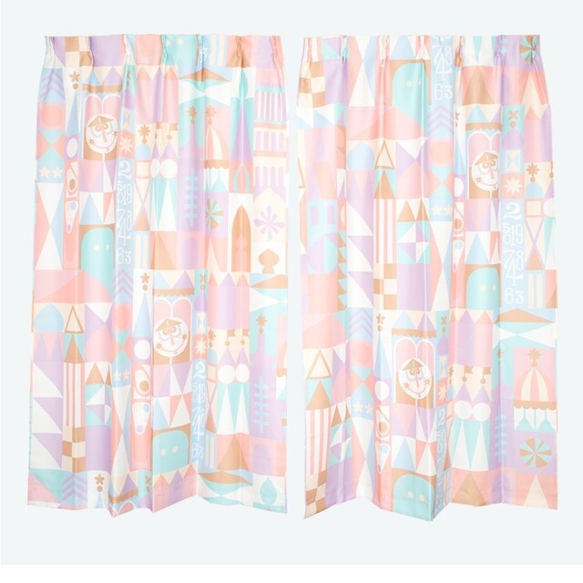 Disney - 【新品】イッツアスモールワールド☆カーテンの通販 by