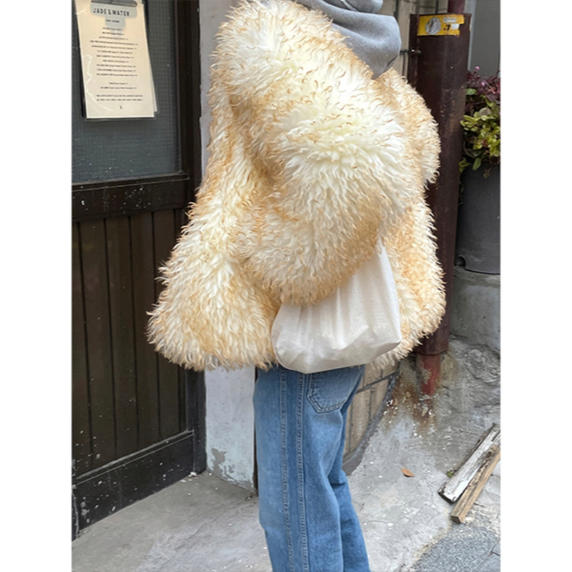 Samoyed Madam fur coat サモエド マダムファーコートの通販 by