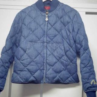 EVISU（ダウンジャケット）のフリマアイテム一覧