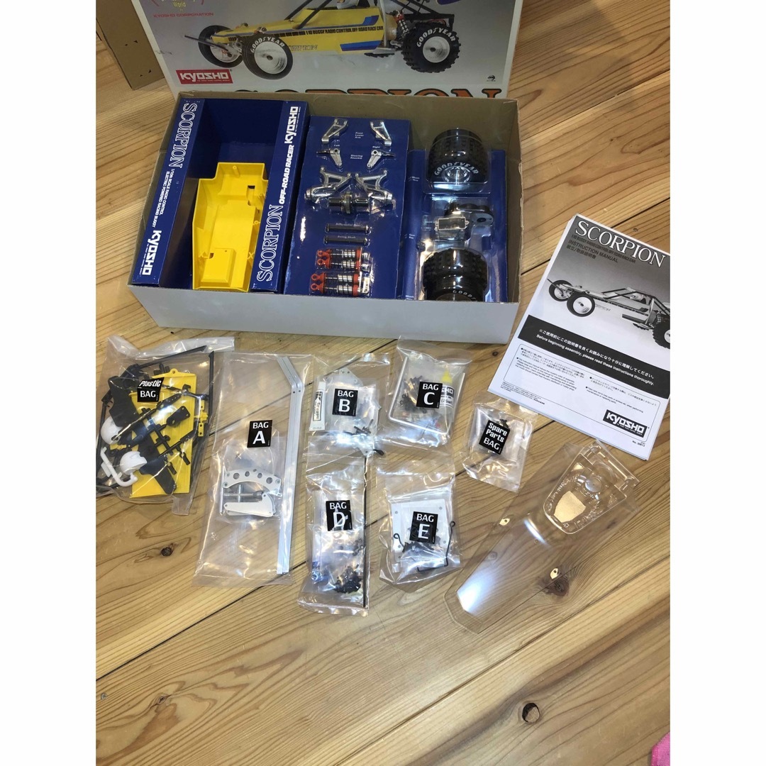 京商 - 京商 復刻版 スコーピオン 未組立 付属品(未開封)多数有りの