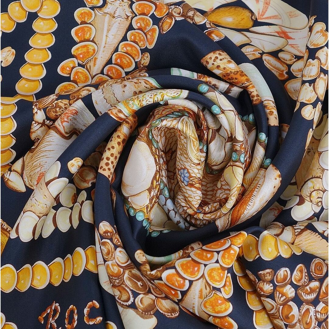 HERMES - 美品 エルメス HERMES スカーフ カレ90 Rocaille 貝殻 シルク